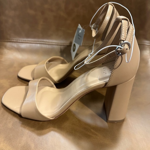 A New Day Tan Shelly Heels Women's - Picture 4 of 7